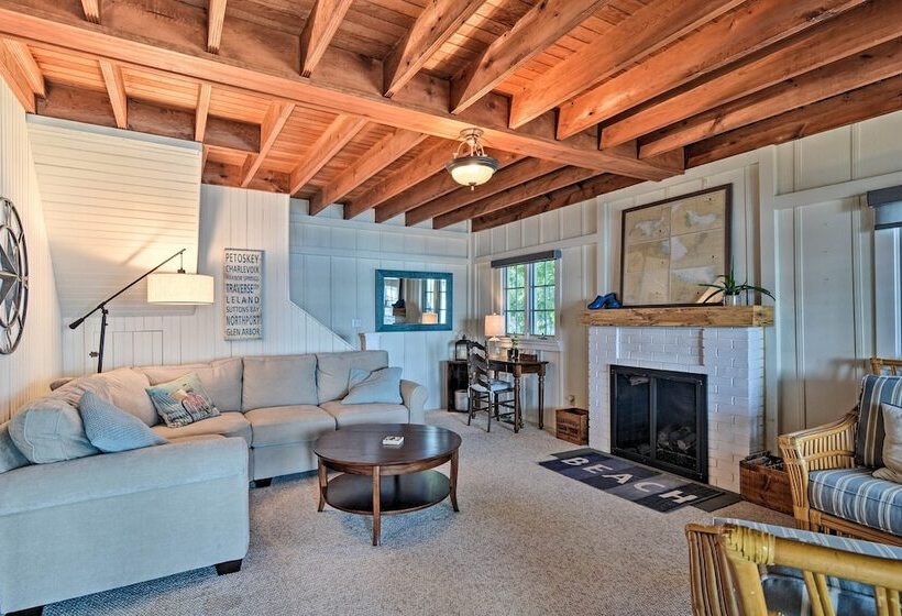 Waterfront Petoskey Cottage W/ Deck + Grill!