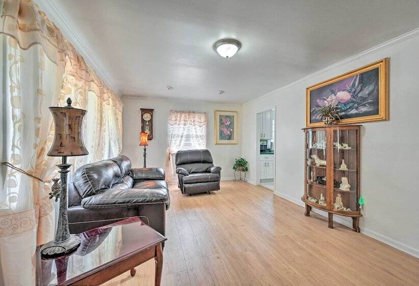 Greensboro Home < 4 Mi To Downtown!