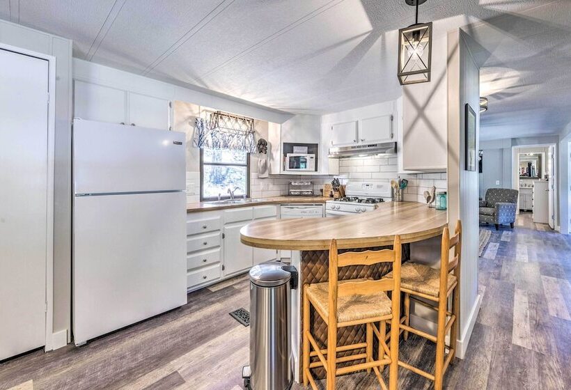 Quiet Cloudcroft Cabin W/ Porch + Gas Grill!