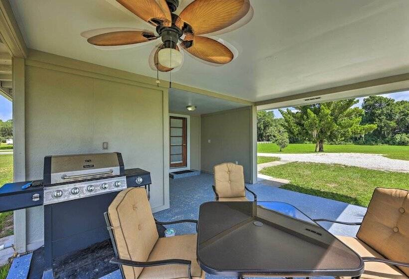 Quiet Pomona Park Rural Home Near St Johns River!