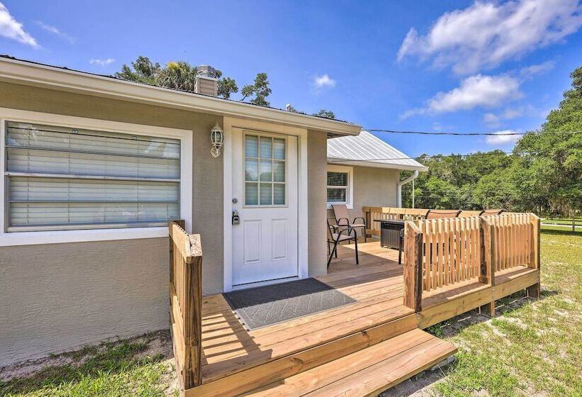 Quiet Pomona Park Rural Home Near St Johns River!