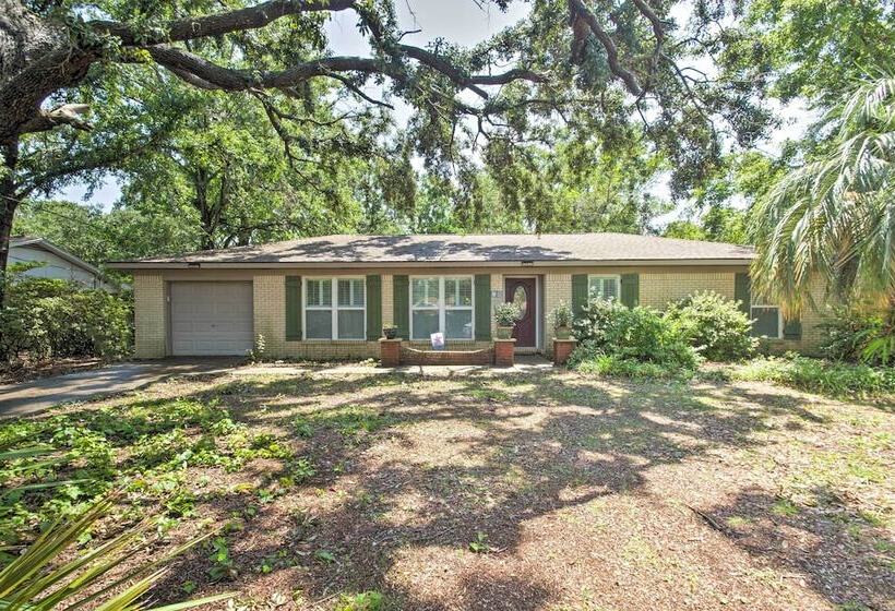 Quiet Retreat W/ Fire Pit ~ 4 Miles To Pensacola!