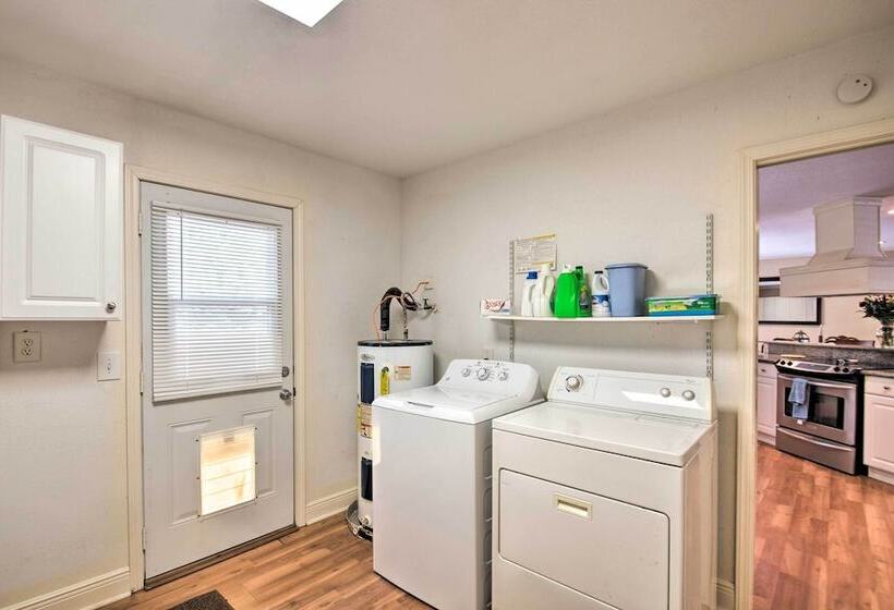 Quiet Retreat W/ Fire Pit ~ 4 Miles To Pensacola!