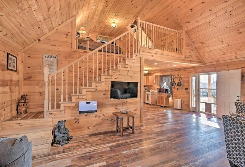 Quiet & Secluded Berea Cabin On 70 Acre Farm!