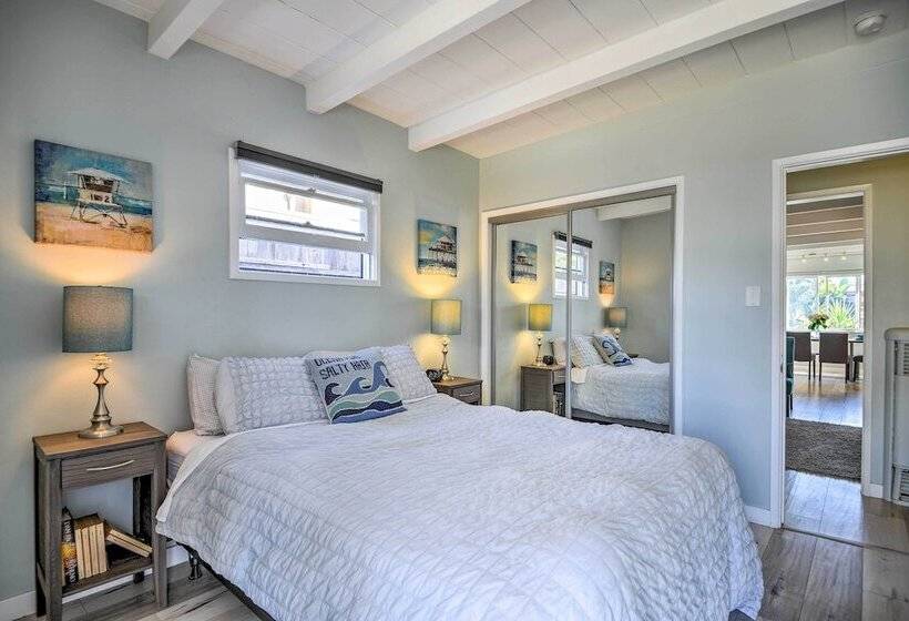 Remodeled Ventura Beach Home With Yard & Fire Pit!