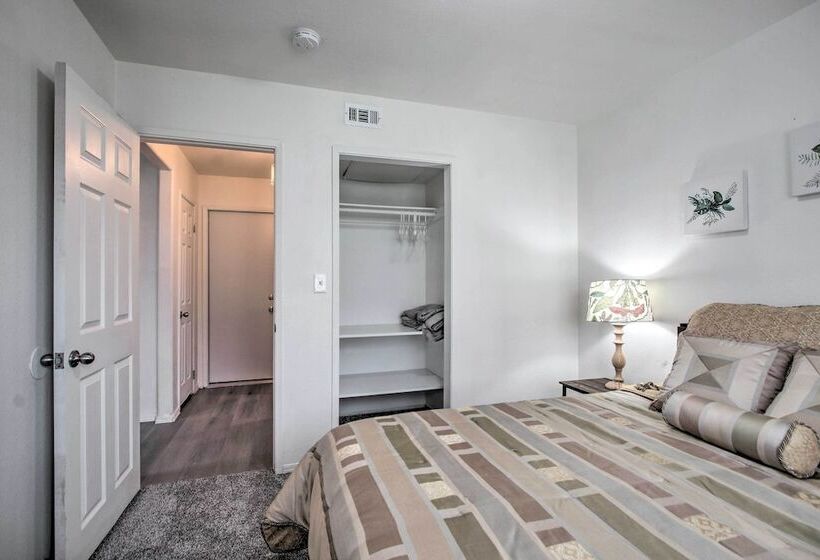 Renovated Bakersfield Home W/ Private Yard!