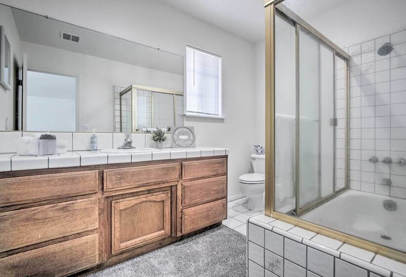 Renovated Bakersfield Home W/ Private Yard!