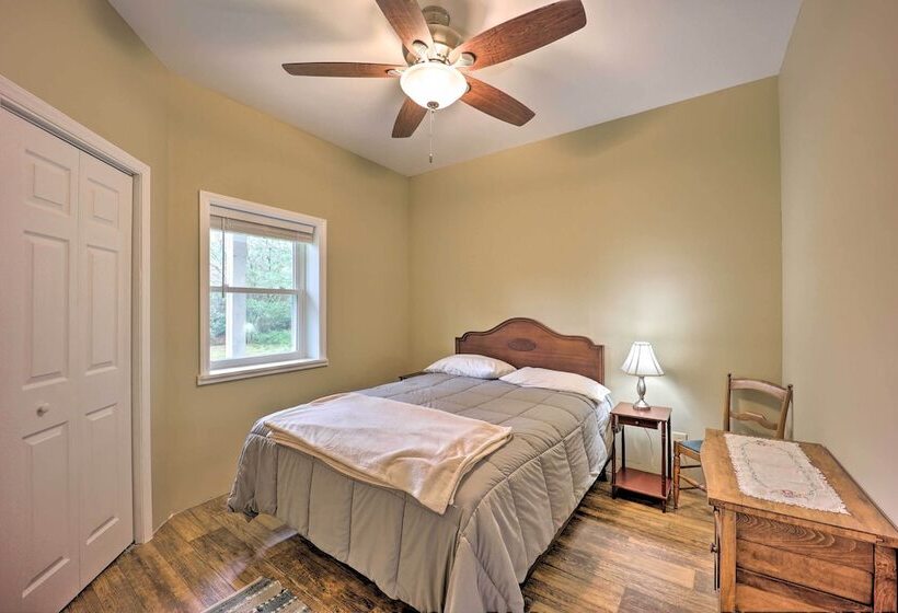 Riverfront Newland Home W/ Pool & Golf Club Access