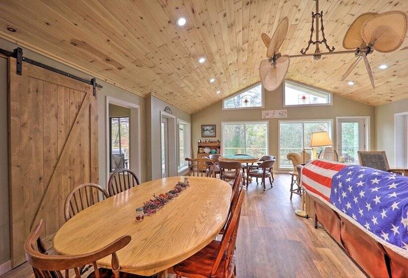 Riverfront Newland Home W/ Pool & Golf Club Access