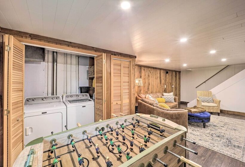 Riverfront Sugar Grove Home: Hot Tub & Views!