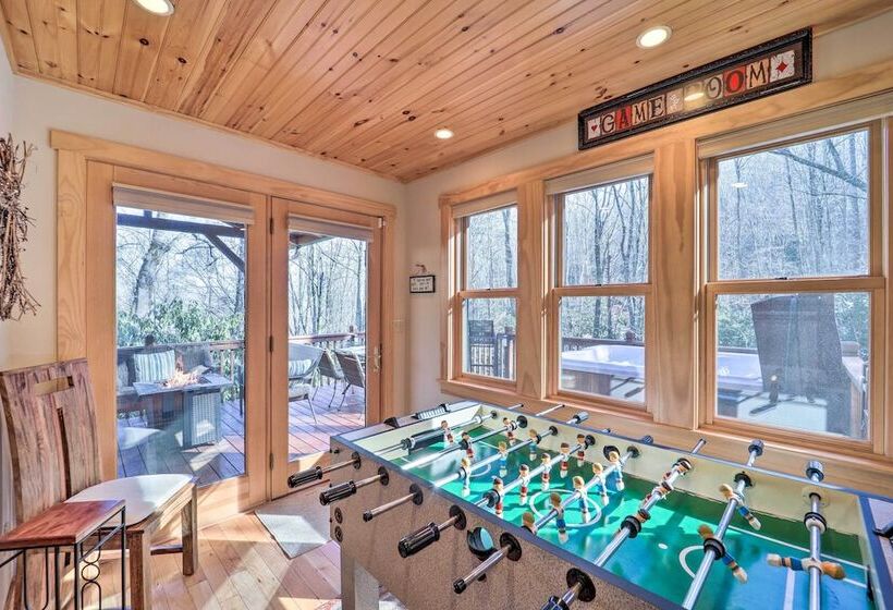 Peaceful  Rocky Creek Cabin  W/ Hot Tub & Views!