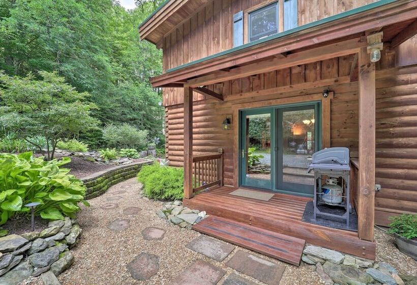 Peaceful  Rocky Creek Cabin  W/ Hot Tub & Views!