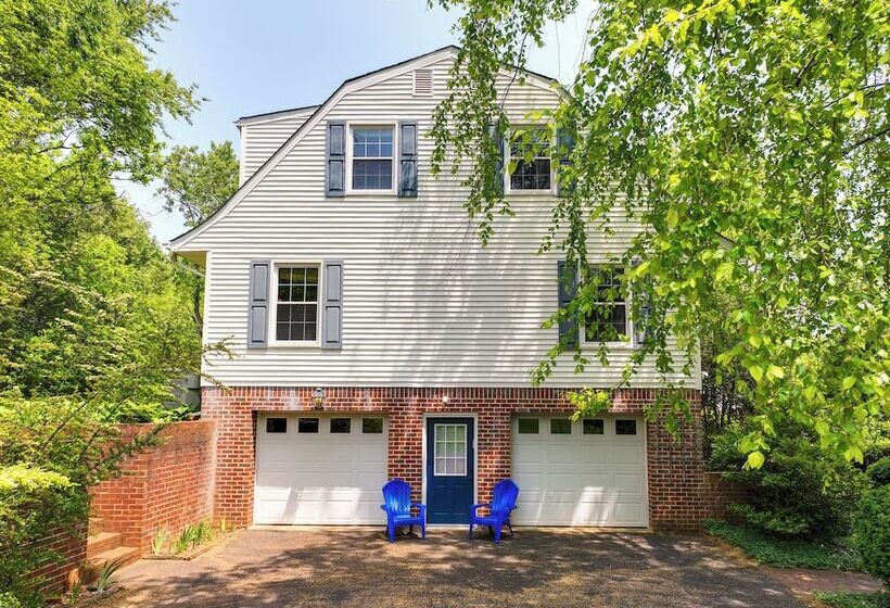 Rural And Spacious Virginia Home On ~ 2 Acres!