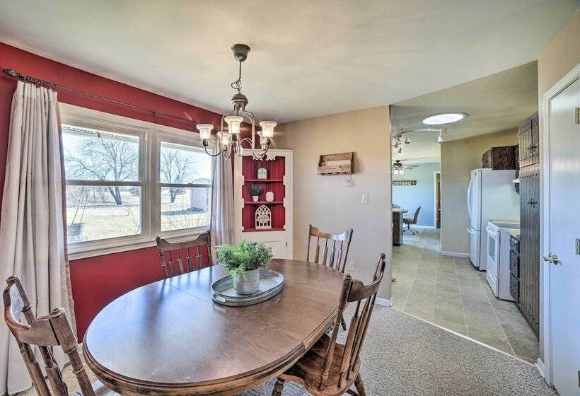 Rural Seneca House W/ Yard Near I 80