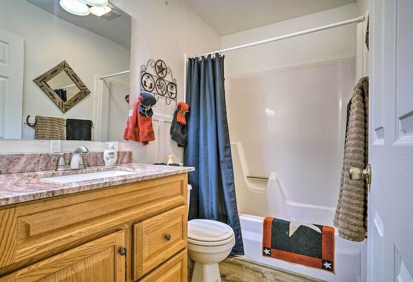 Rustic Cloudcroft Home ~ 2 Mi To Ski Slopes!