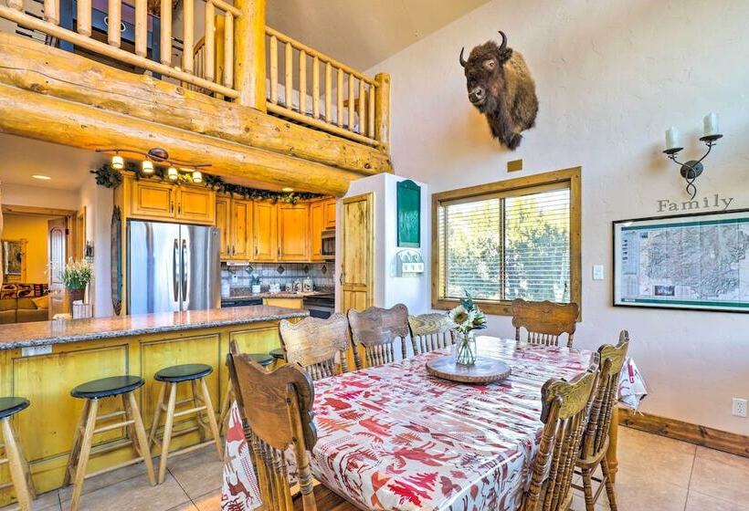 Rustic Sterling Cabin: Walk To Palisade Lake!