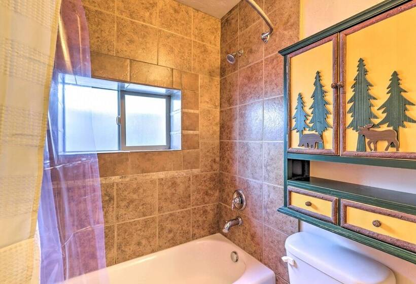 Rustic Sterling Cabin: Walk To Palisade Lake!