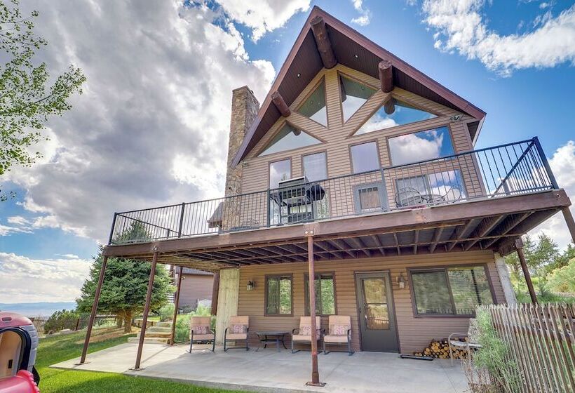 Rustic Sterling Cabin: Walk To Palisade Lake!