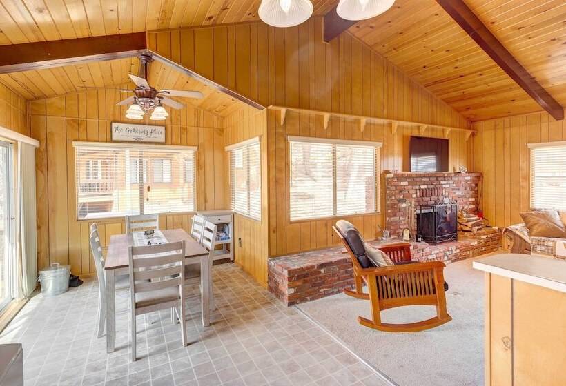 Scenic Cabin: Pine Mountain Club Community!