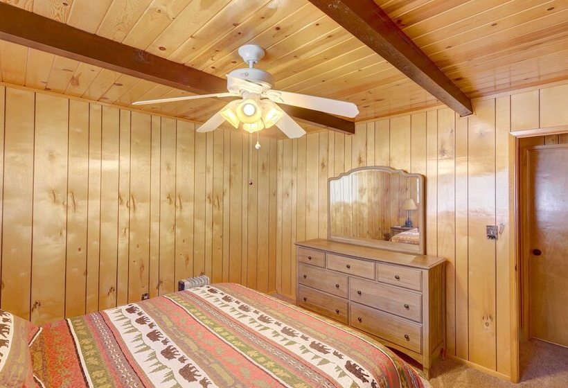 Scenic Cabin: Pine Mountain Club Community!
