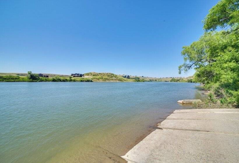 Scenic Great Falls Retreat On Missouri River!