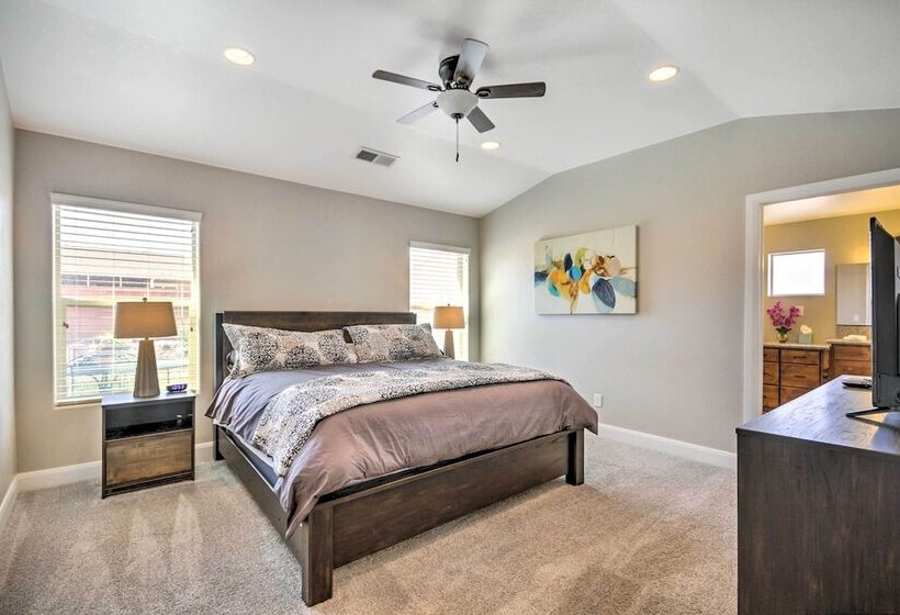 Scenic La Verkin Home: 20 Mi To Zion National Park