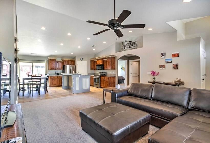 Scenic La Verkin Home: 20 Mi To Zion National Park