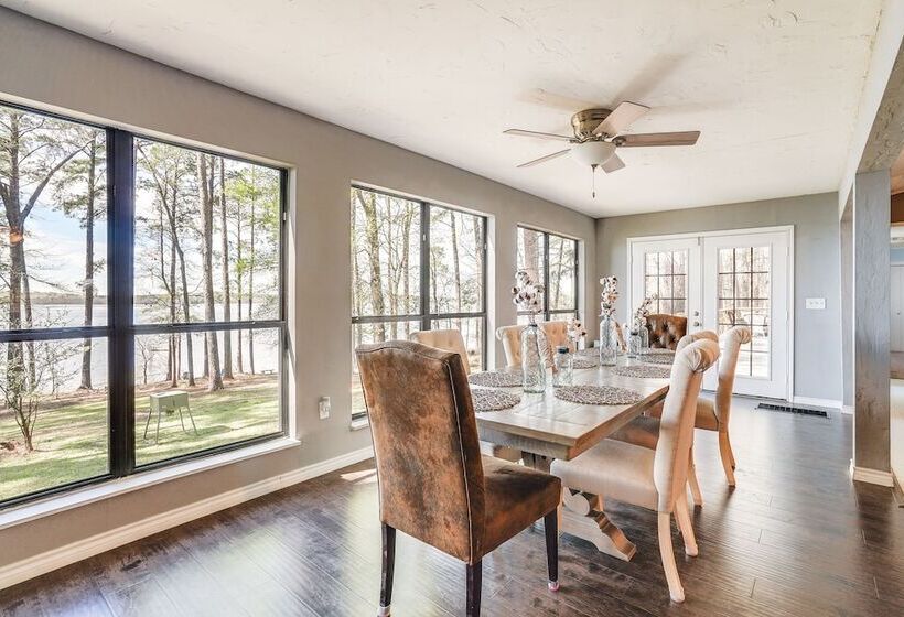 Secluded Avinger Home W/ Lake Access!