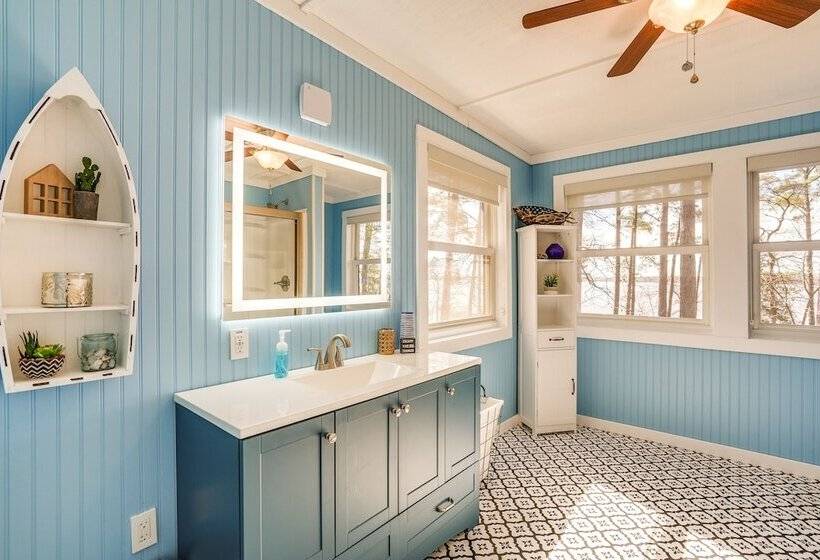 Secluded Avinger Home W/ Lake Access!