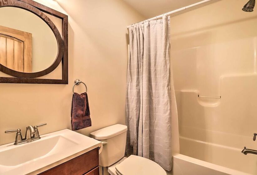 Hike, Fish & Unwind: Albrightsville Cabin!