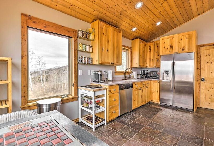 Secluded Granby Mtn Cabin: 75 Acres & Views