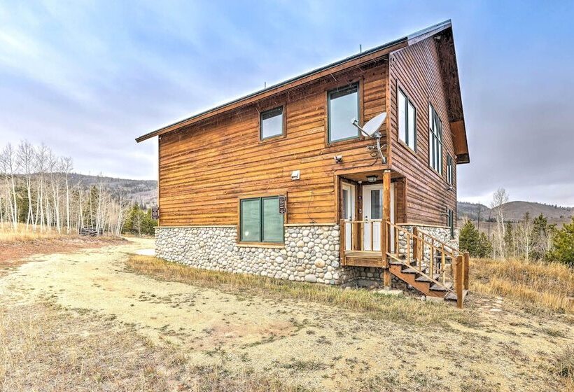 Secluded Granby Mtn Cabin: 75 Acres & Views