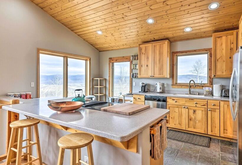 Secluded Granby Mtn Cabin: 75 Acres & Views