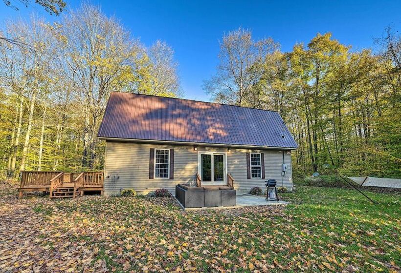Secluded & Rural Frederic Home W/ Barn On 25 Acres