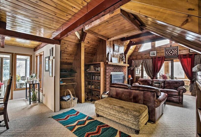 Serene Creekside Sheridan Getaway: Mountain Views!