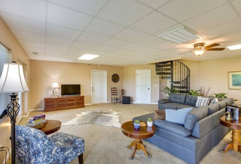 Serene Granville Home W/ Cumberland River Views!