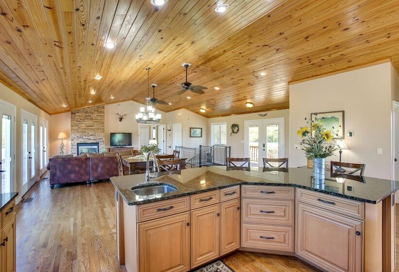 Serene Granville Home W/ Cumberland River Views!