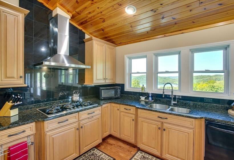 Serene Granville Home W/ Cumberland River Views!