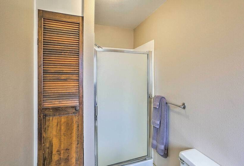 Home In Shasta Lake Near Redding: Early Check In!