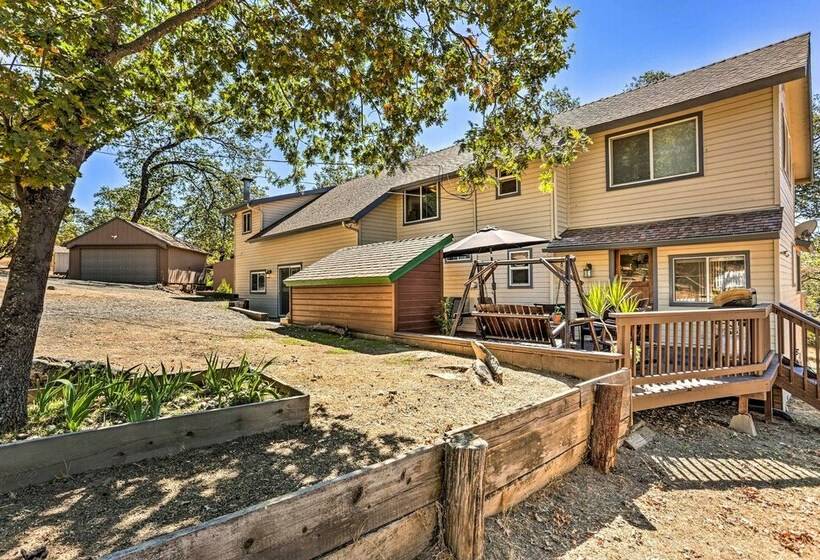 Spacious Home: Gateway To Bass Lake & Yosemite!