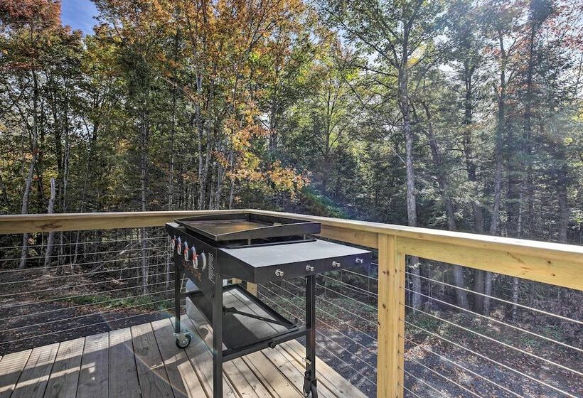 Spacious Hurley Home W/ Game Room Near Lakes