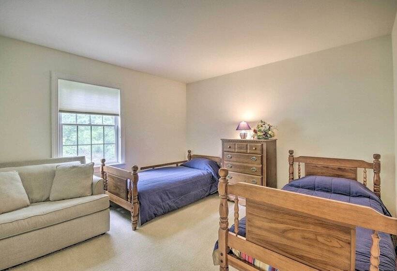 Spacious Mercersburg Home At Whitetail Resort