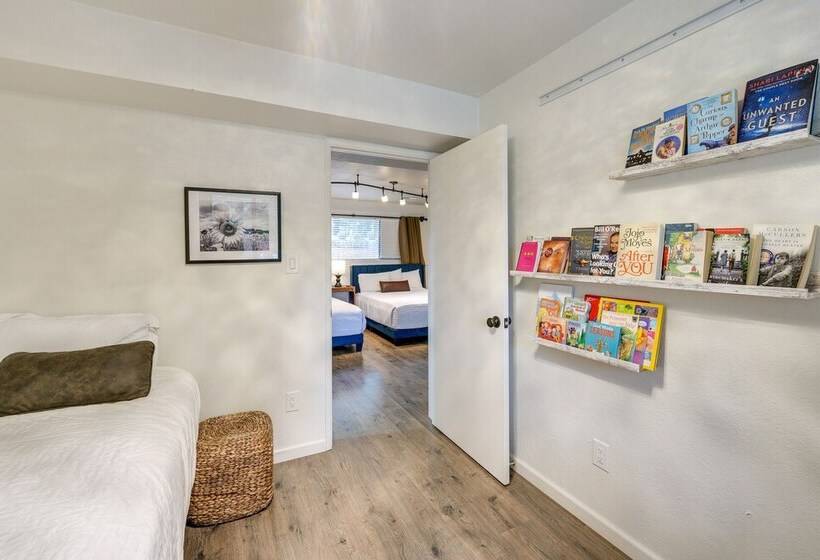 Mount Vernon Home W/ Private Hot Tub