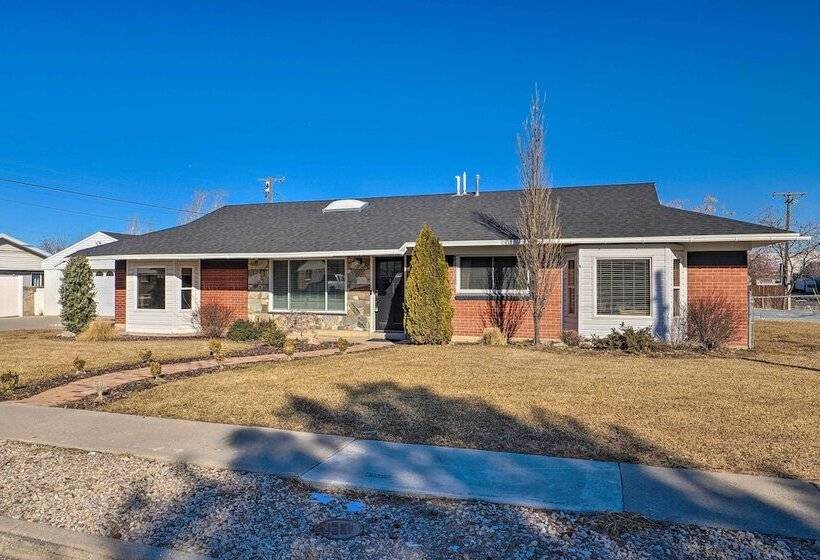 Spacious Murray Home Near Ski Resorts!