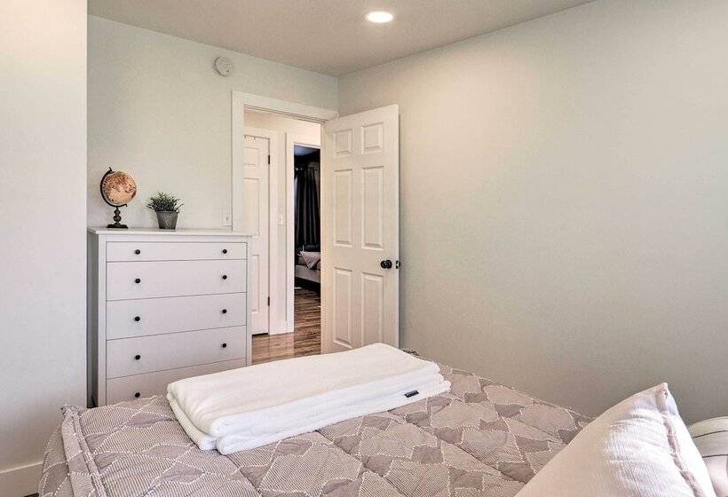 Spacious Murray Home Near Ski Resorts!