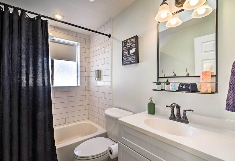 Spacious Murray Home Near Ski Resorts!