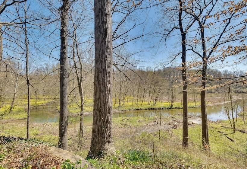 Spacious Prospect Cottage W/ Deck & Scenic Views