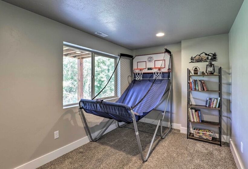 Spacious Resort Cabin In Manti La Sal Mtns!