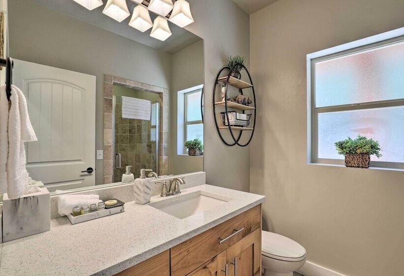 Spacious Resort Cabin In Manti La Sal Mtns!