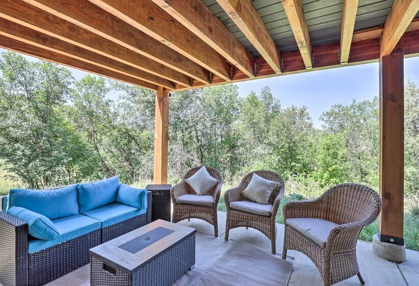 Spacious Resort Cabin In Manti La Sal Mtns!